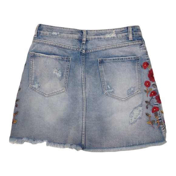 Miss Two Canadian Brand Lightwash Distressed Embroidered Floral Jean Skirt Large - Picture 9 of 14